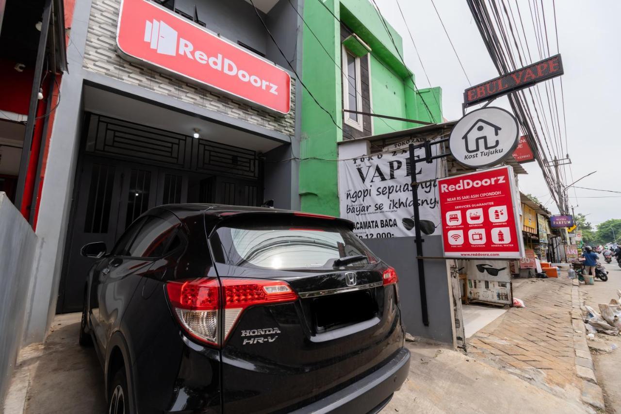 Reddoorz Near Rs Sari Asih Cipondoh Tangerang Exterior foto